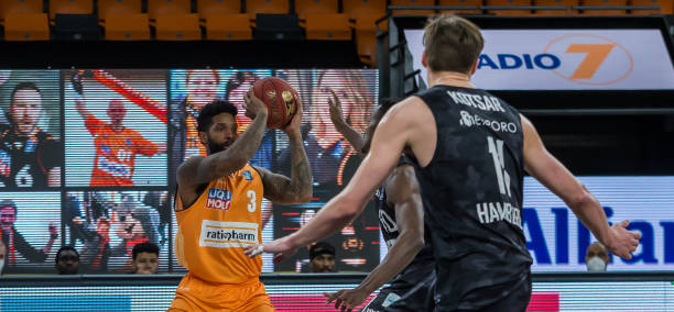 演了一幕幕 演了一幕幕