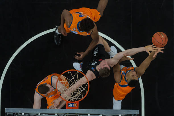 要求愈发苛 要求愈发苛